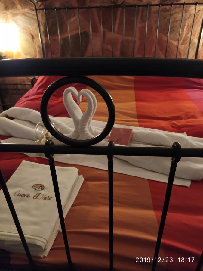 Cueva El Haro Guest House Баса Екстериор снимка