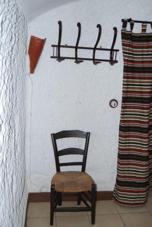 Cueva El Haro Guest House Баса Стая снимка